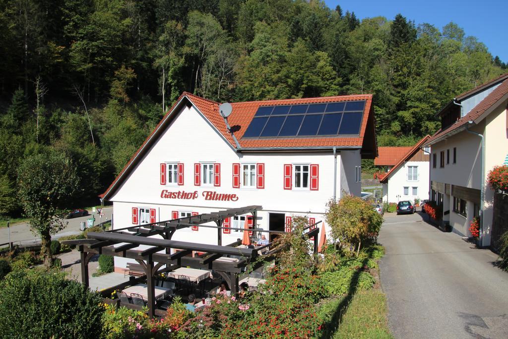 Hotel - Gasthof Blume Oppenau Exterior photo